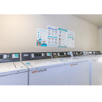 24/7 Laundry centers
